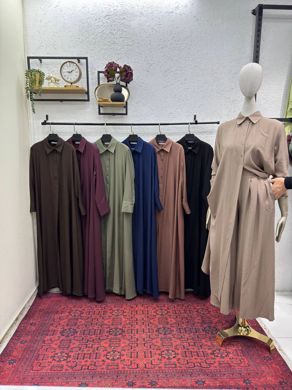 Düğme Detaylı Salaş Ferace Elbise